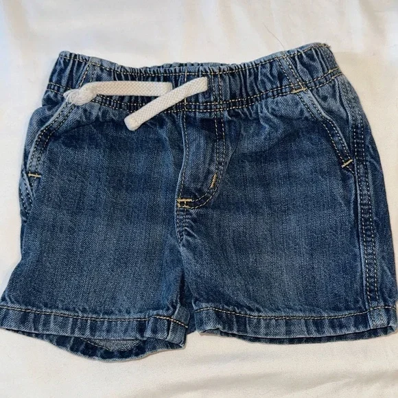 Denim Bundle Shorts - Picture 1 of 10